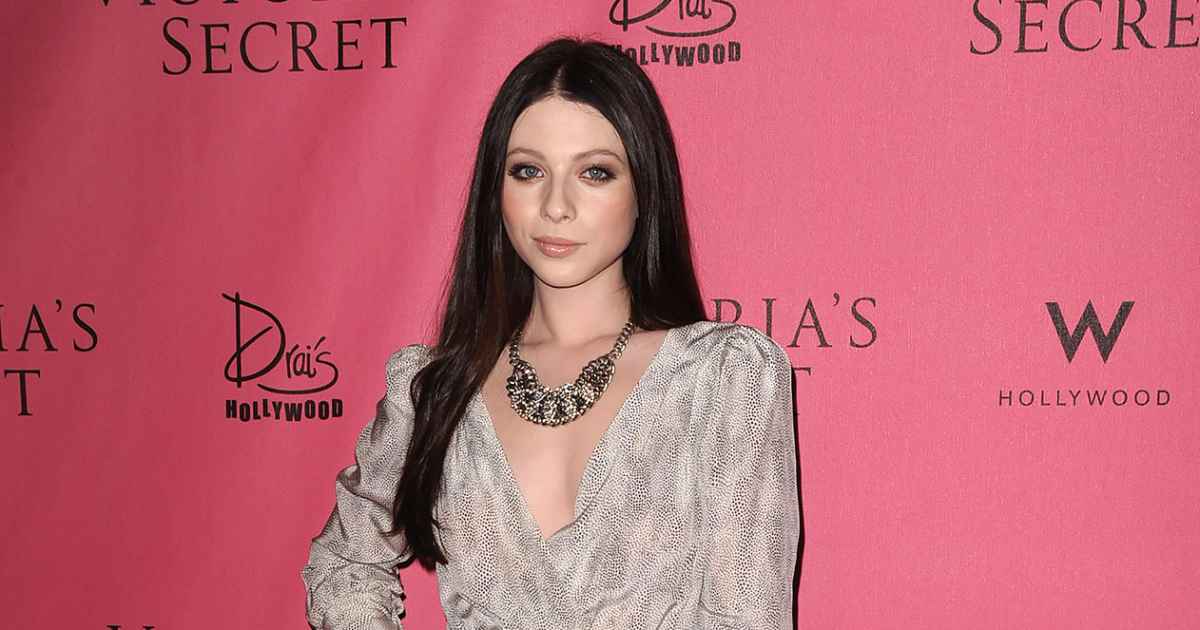 Feature Michelle Trachtenberg Through the Years